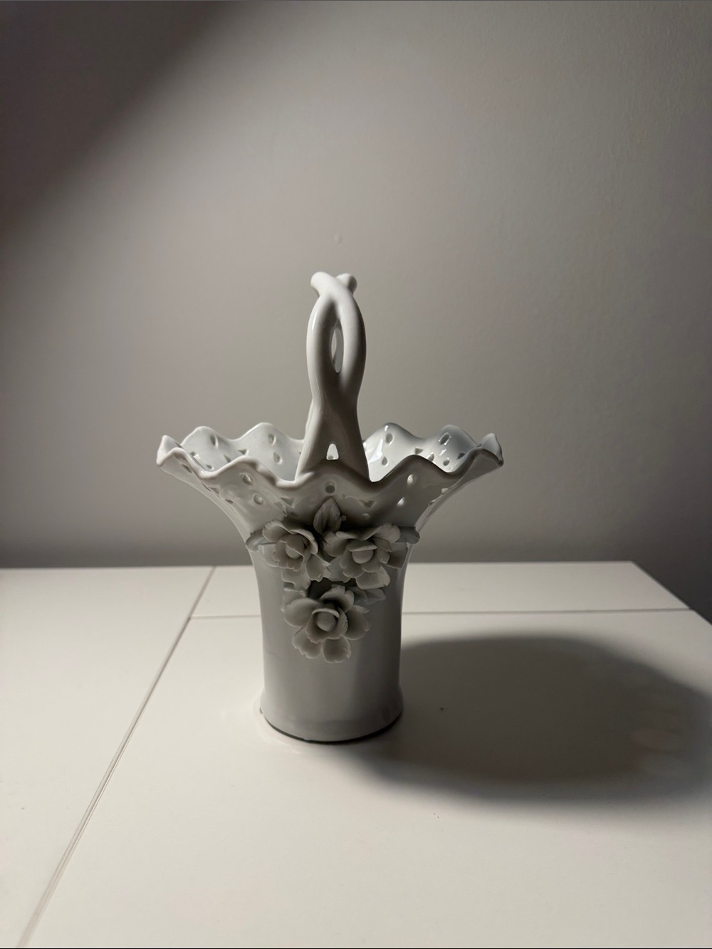 Shabby Chic grey vase